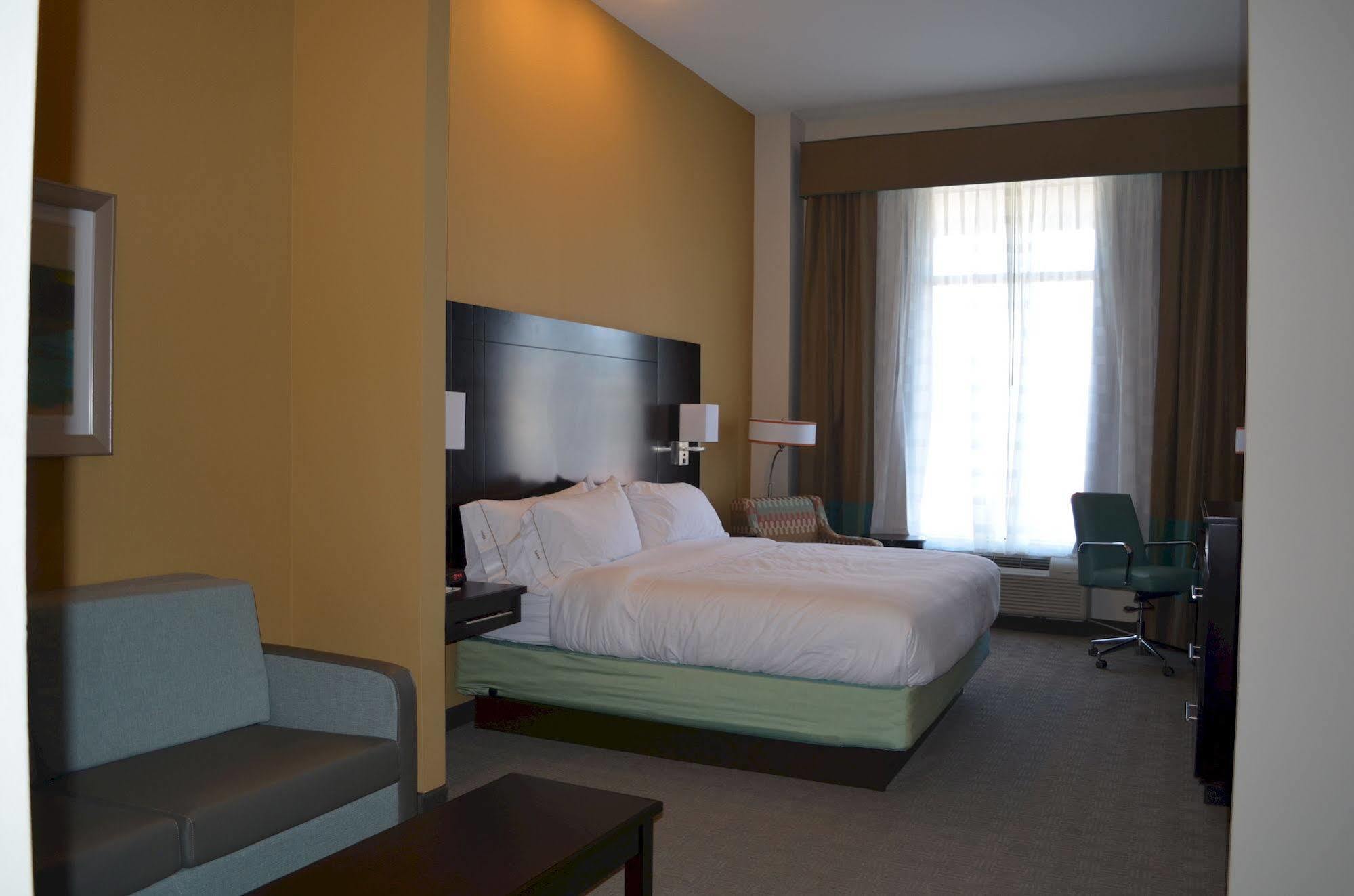 Holiday Inn Express & Suites Austin South By Ihg Экстерьер фото
